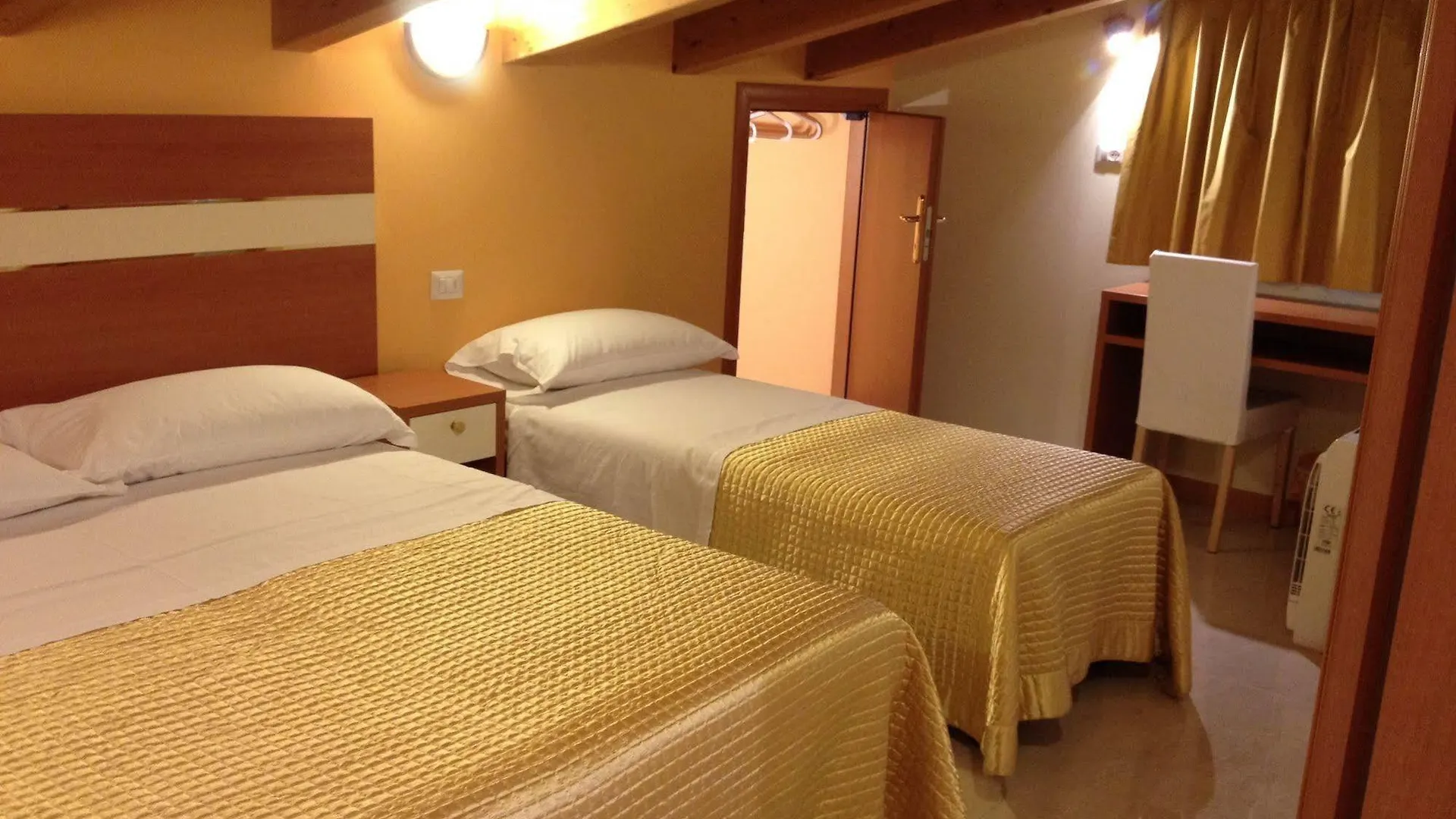 Hotel Gf Cesano Boscone