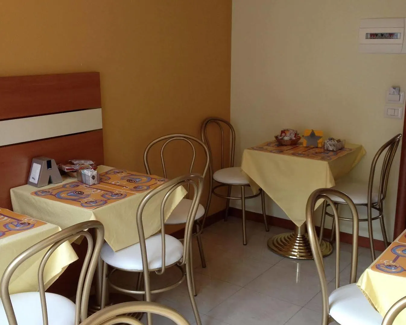 Hotel Gf Cesano Boscone 2*,