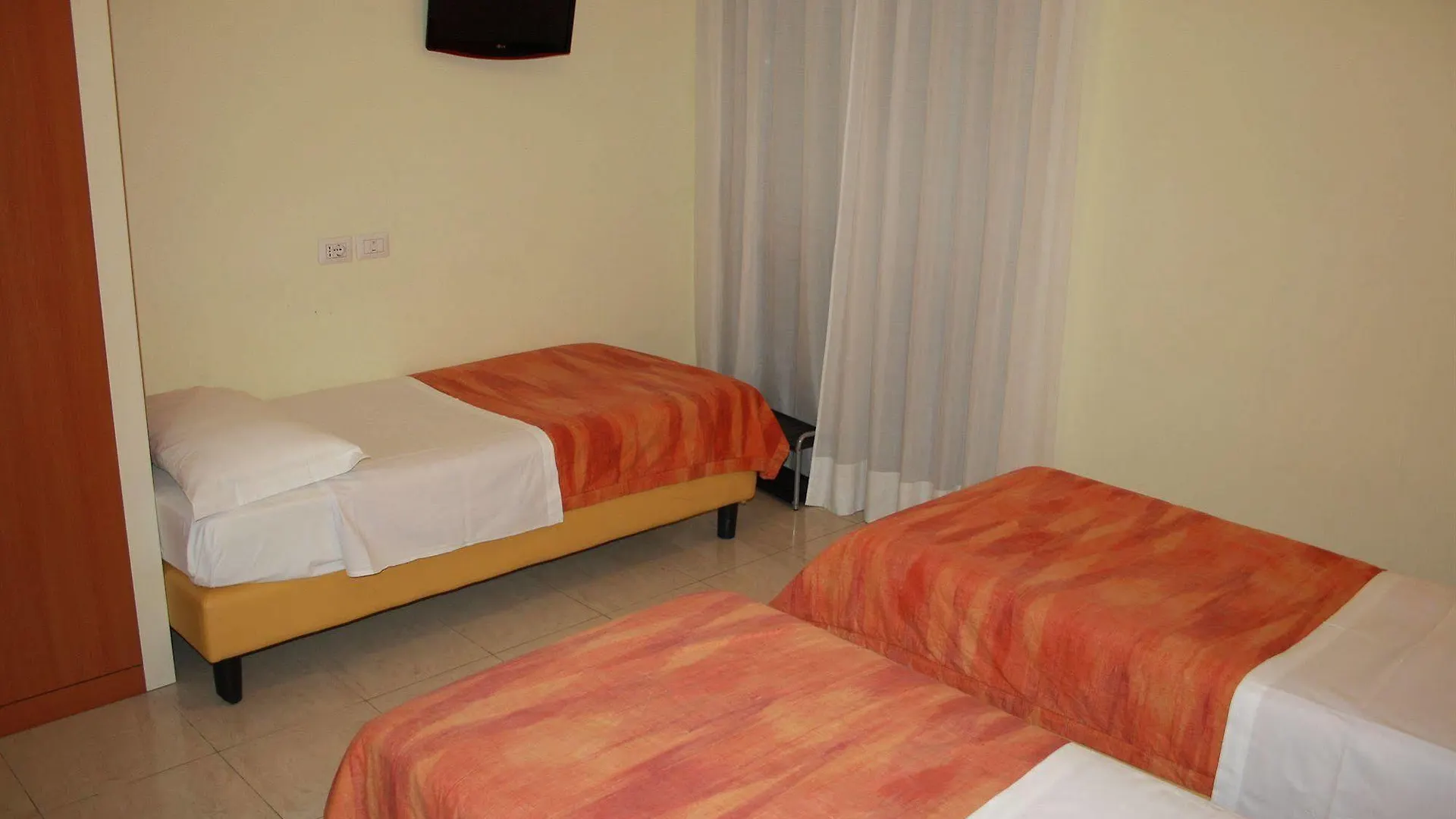 Hotel Gf Cesano Boscone